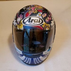Arai Quantum Helmet